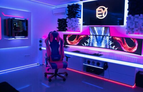 Gaming Setup Ideas for Small Rooms in 2021 | Hobbiestly